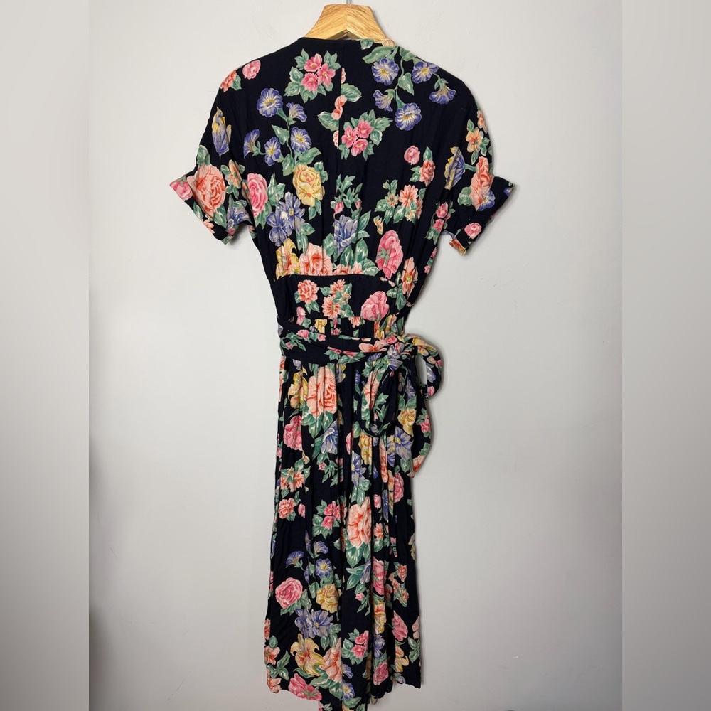 Vintage Floral Black Short Sleeve Wrap Dress Size 12 Tall - Picture 9 of 9